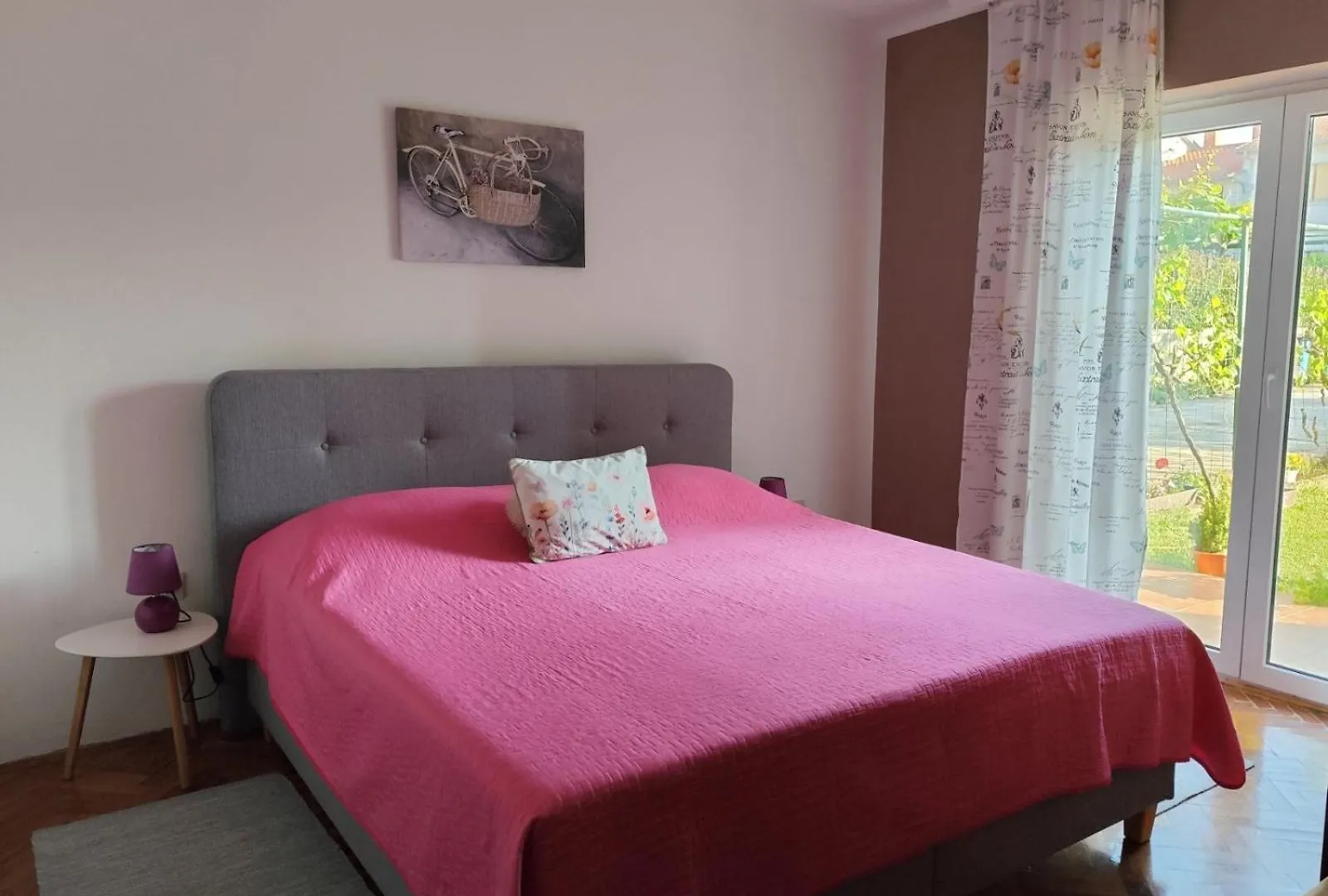 Apartment Suzi Valdebek プーラ